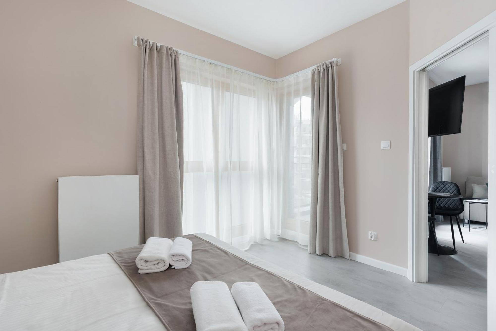 Bed&Bath Luxury Apartments Krakau Exterior foto